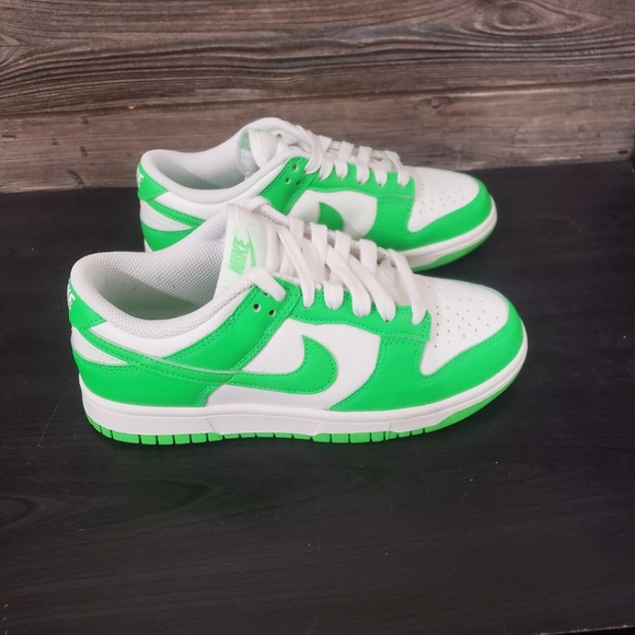 New Nike Dunk Low Neon Green Sneakers Womens Size 6.5 Streetwear Casual Everyday - Picture 4 of 8